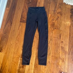 Black Lululemon leggings
